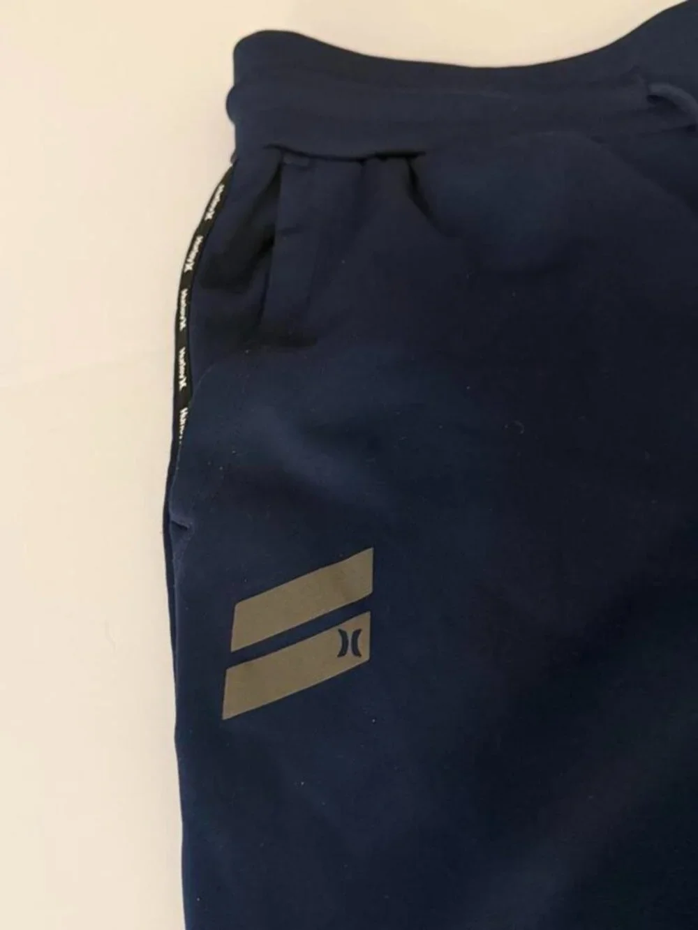 Hurley Men’s Fleece Training Jogger Sweatpants – Medium – Navy Blue**